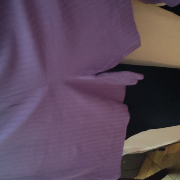 Sunbelt two-piece pocketed short set listed as one size - Picture 8 of 9